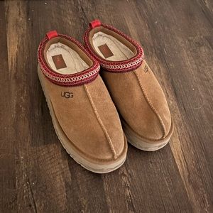 Uggs size 10!